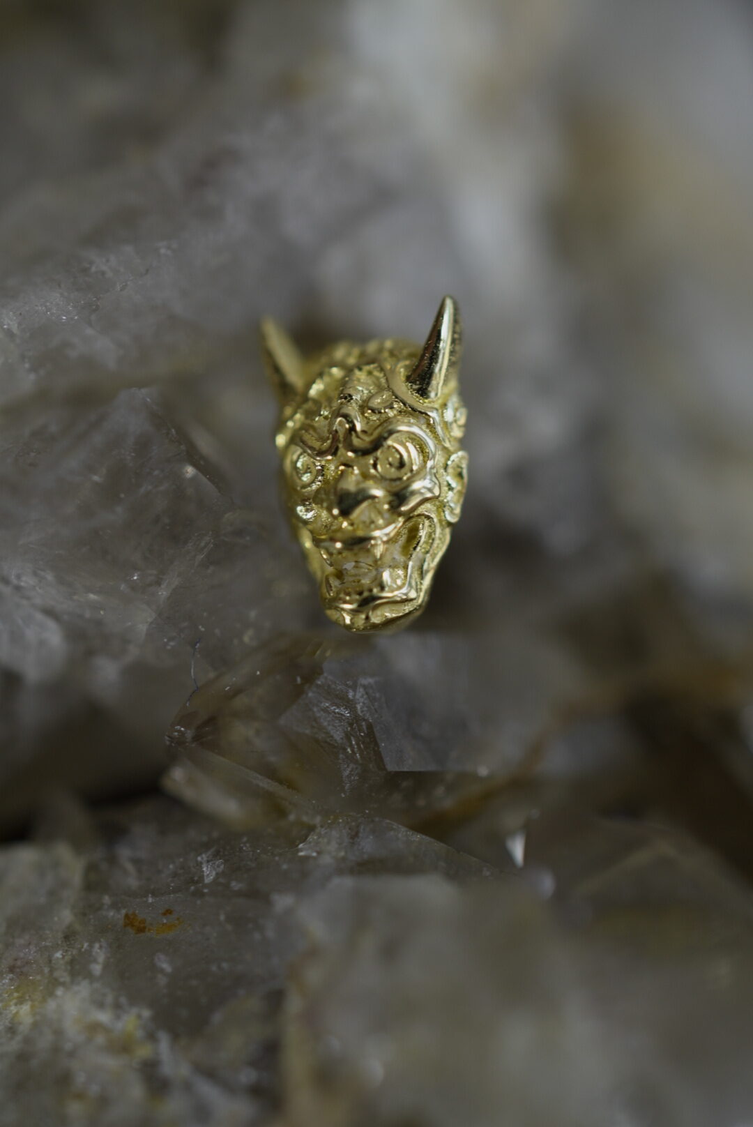 Anatometal 18ct Gold Hannya Mask End