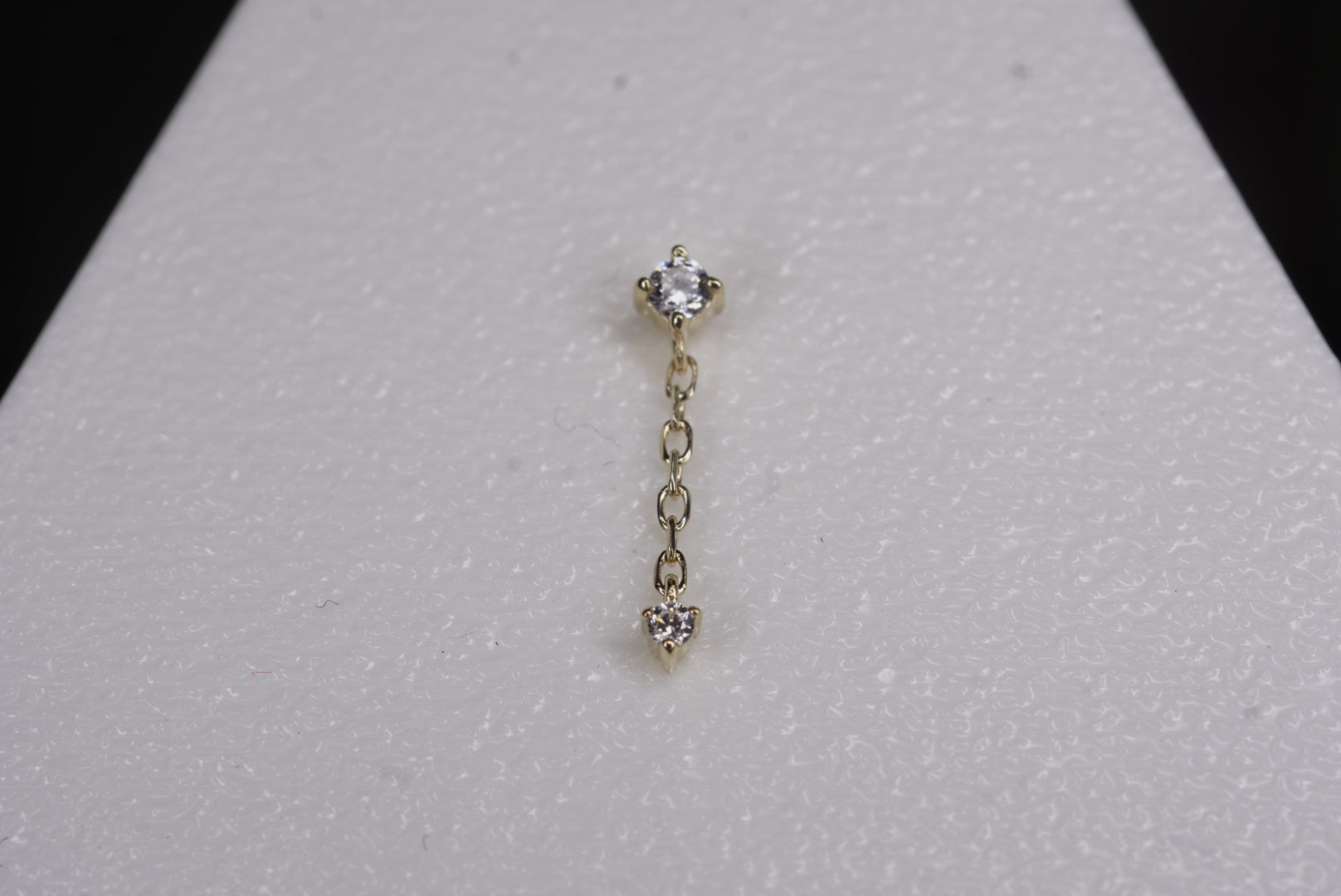 Canasteel Captive with White CZ Gem