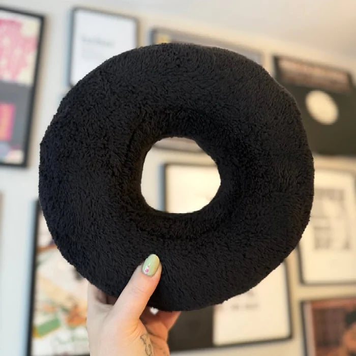 Piercing Donut Cushion